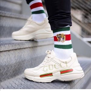 Meet your Posher, Shondald